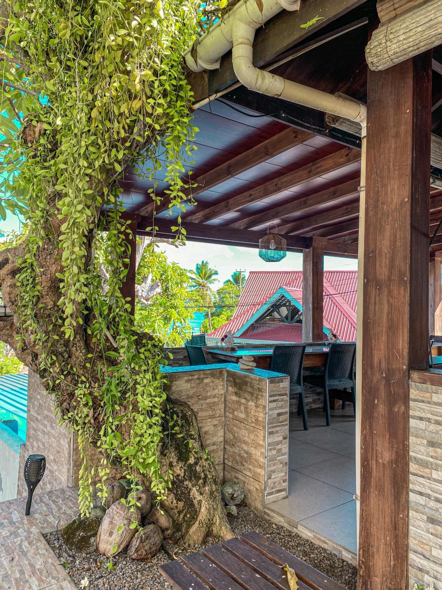 ไดเวอร์ลอดจ์เกสท์เฮาส์ Bed & Breakfast โบวาลง ภายนอก รูปภาพ